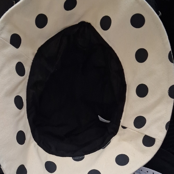 American Exchange Black & Cream Cotton Bucket Hat - Picture 8 of 9